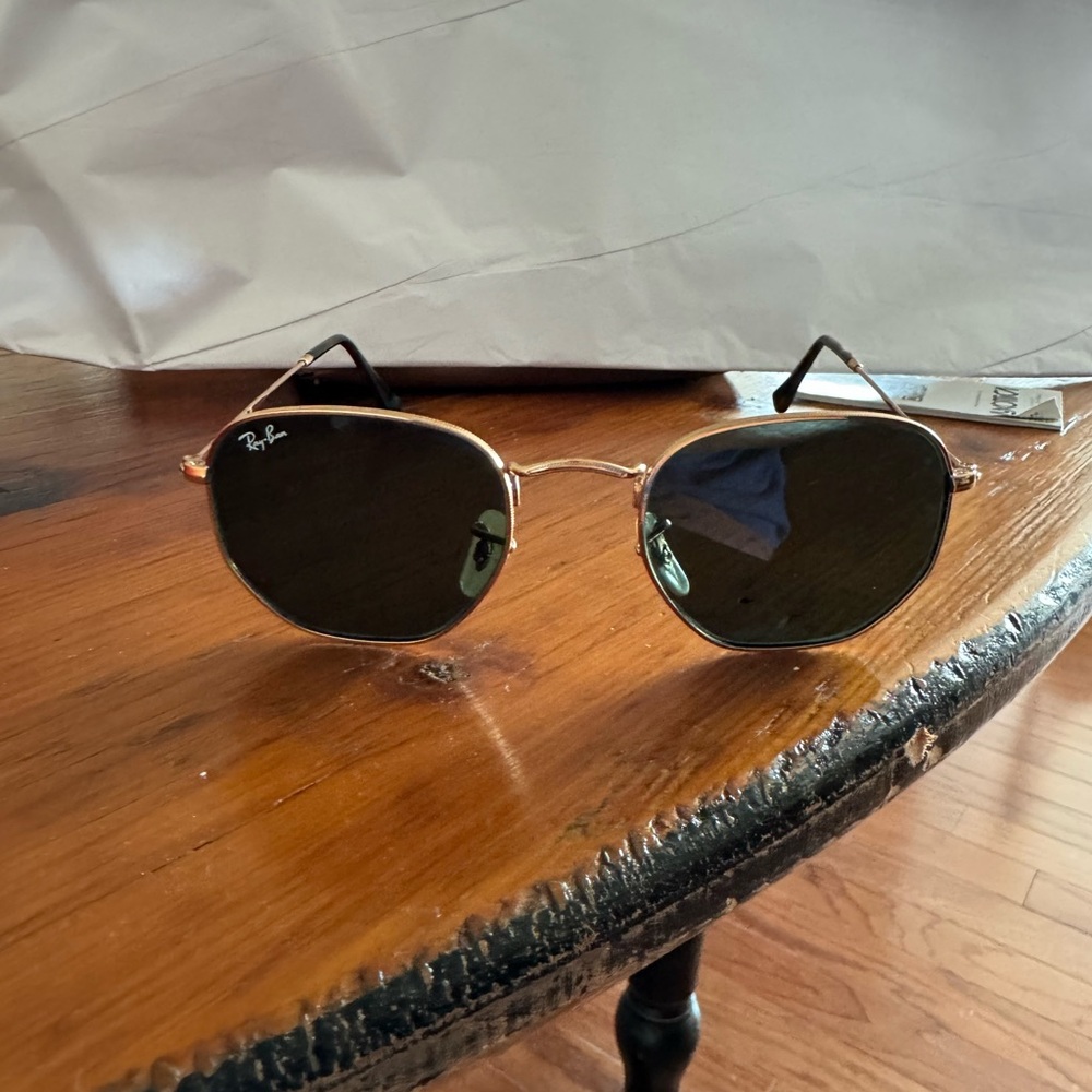 Lightly Used Ray-Ban Rb3548n Hexagonal - image 2